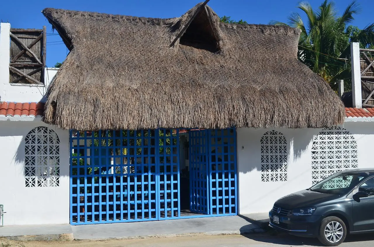 Posada Gota De Sal Tulum 2*,  Mexico
